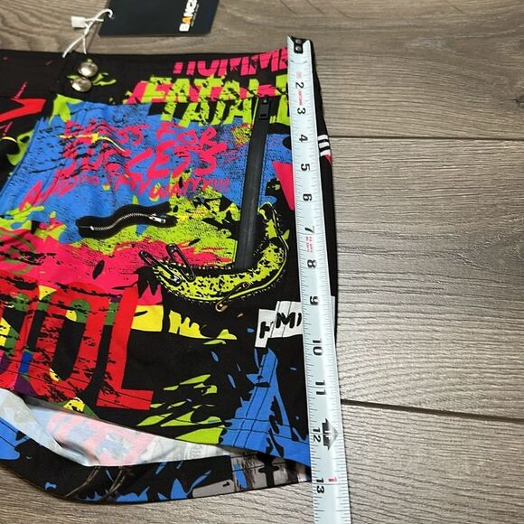 Bang Miami‎ 2.5” Graffiti Lined Multicolor Swim Trunks Board Shorts Size Small - Picture 11 of 13